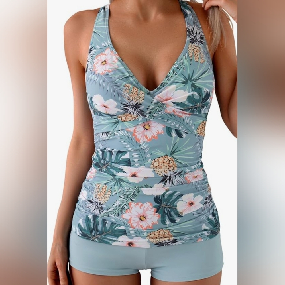 B2 Prity Tropical Floral Print Swim Set Features Boy Short Bottoms Size Large